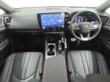 【内装】レクサスは内装のデザイン、材質等にまで拘っています。一度実車をご覧ください!
