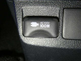 【電源コンセント】非常時やキャンプなどに役立つAC100V/100Wコンセント付きです。