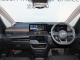セレナ 1.4 e-4ORCE ハイウェイスターV 4WD 