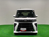 細部にメッキパーツの煌き。大人の感性に響く洗練さを身にまとった後期タントカスタムが入荷致しました。
