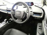 見通しのよいすっきりとした視界で、誰でも運転しやすいです。運転のしやすさは疲れにくさにも繋がりますよ♪