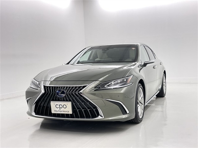 ES 300h バージョンL