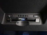 ETC車載器(2.0)付きです。高速道路の料金所もスムーズに通過できます。