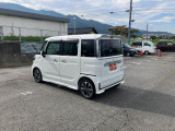 清潔な店内でスタッフ一同お出迎えいたします。