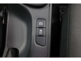 【トヨタ高品質CAR洗浄 『まるまるクリン』】 シート等の汚れ・エアコン内部・天井などに染み付いた臭いも根こそぎ消臭洗浄!ボディに付着している頑固な汚れ、ルームの油汚れを丁寧に洗浄コーティング!