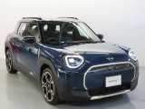 フロントフェイスはMINIアイコンとして永らく愛されるデザイン性の良さと、ブランドの魅力を感じる事ができます。