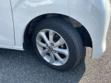 スタイリッシュな純正アルミホイール 155/65R14★