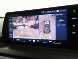 リアビューカメラ。ガイドラインとパークディスタンスコントロールで安全に車庫入れ可能。
