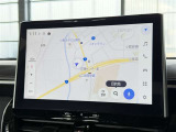 【ナビ画面】主に地図を表示し、目的地へのルート案内や渋滞情報などを表示するために使われます。
