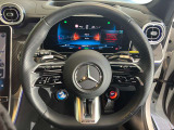 握りやすいハンドルの形状をしておりますので、お客様の運転をサポートしてくれます!