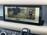 【3Dサラウンドカメラ】車両周辺360度の状況を立体的に表示するシステムで、駐車や狭い場所での運転、オフロード走行時に非常に役立ちます。