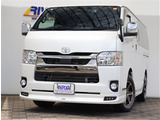 【車屋】として、長く車業界に従事した経験豊富なスタッフが在籍しております。