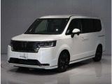 上質に仕立てた、力強く伸びやかなシルエット。ホンダの大人気ミニバン『ステップワゴン』です!