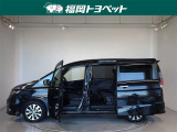 両側パワースライドドア付きだから、狭い駐車スペースなどでの 乗り降りラクラク!小さなお子さまのいるご家庭には嬉しい装備。