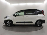 トヨタが中古車選びを変える「TOYOTA認定中古車」。選ぶならトヨタの安心中古車! 1、徹底した洗浄 2、車両検査証明書付き 3、ロングラン保証 且つ、修復歴が無い車です(^^♪