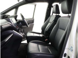 高いホールド性で運転姿勢が安定します。長距離ドライブでも疲れにくいのが魅力です。快適なドライビングライフをお送りください♪