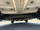 【下回り】目立つ錆や腐食もなくきれいな状態です。もちろん納車前には法定点検を実施致します。