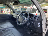 車輌買取も行なっております。商用車から普通車どのようなお車でも買い取ります!査定無料ですのでお気軽にお申し付けくださいませ♪