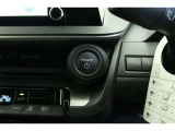 【スマートキー&プッシュスタート】カギをポケットやバッグに入れたままでエンジンの始動やドアロックの施錠・開錠ができます!雨の日や荷物が多い時に便利!プッシュ&タッチでらくらくです♪