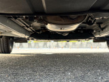 【下回り】目立つ錆や腐食もなくきれいな状態です!もちろん納車前には法定点検を実施致します!//