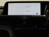 ディスプレイオーディオを装備。スマホとクルマをつなぐことで、これまでのナビに加えて、いろんなサービスが楽しめます。