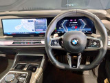 【オートローン】弊社ではBMWオートローンをご利用いただけます。スタンダードローン(均等払い)、バリューローン(残価設定型)からお選びいただく事が出来ます。
