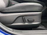 便利な運転席側電動シートです。