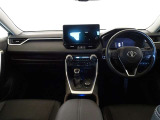 【メーター廻り】シンプルで飽きないデザイン、運転中も視界の邪魔にならない構造になっているので運転に支障もありません♪