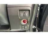 運転席からスライドドアの開閉ができる便利なスイッチを装備しております♪ 日常使いにも嬉しい人気の装備です☆