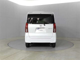 中古車の内外装の状態などをひと目で分かるよう、プロの検査員が実施した「車両検査証明書」をご用意しています。