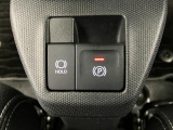 【コーナーセンサー】 障害物までの距離に応じて警告音を変えてお知らせします。