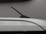 愛知ダイハツのお店では、ダイハツ車を知り尽くしたプロフェッショナルなサービススタッフが、専用の診断機器を使って各システムを点検しております。