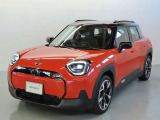 フロントフェイスはMINIアイコンとして永らく愛されるデザイン性の良さと、ブランドの魅力を感じる事ができます。