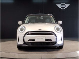 【MINI認定中古車】MINIのご購入はぜひMINI正規ディーラーで!メーカー基準の納車前点検整備を全車実施。規定整備を実施された車両にのみ付帯出来る全国保証。