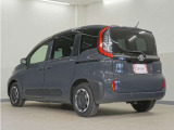 当社では、お客様に安心してお車をお選びいただくため、ご購入前に現車のご確認をお願いしております。