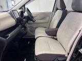 【車内ルームクリーニング済】専門スタッフにより車内はきれいにルームクリーニングを行っております。
