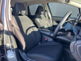 運転席も広々、ドライブも楽しめますね♪実際お座りいただくのが、分かりやすいと思います。お気軽にご来店ください!