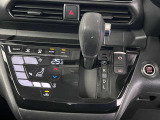 オートエアコンで快適な車内温度を演出してくれます!