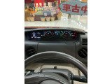 メーターは大きくスッキリしていて見やすいです!!走行距離もごらんの通り こちらの車両を長く乗ってください!!