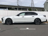 外装に関しましては非常にコンディションが良い状態です。