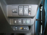 パワースライドドアは、運転席からボタンひとつで開閉できます♪