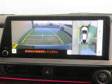パノラミックビューモニター搭載。カメラで車両周囲の状況を映し出すため、狭い場所での駐車などに役立ちます。