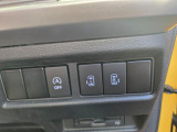 両側電動スライドドアです!運転席からも操作できます。