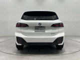 弊社ではオーナー様の安心安全ドライブをサポートさせていただくためにもBMW自動車保険をお勧めしております。
