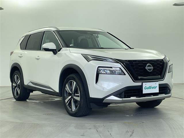 エクストレイル 1.5 G e-4ORCE 4WD 4WD 本革シート