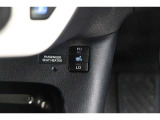 【シートヒーター】 寒い日はすぐにあたたかくなるシートヒーターは重宝します。暖房を控えめにすることで燃費の向上にもなります。車内の空気が汚れたり乾燥したりする心配も減ります。
