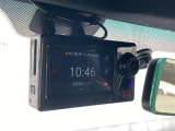 【 ドライブレコーダー 】運転中の記録を残します。事故などを起こした起こされた時の証拠を残します。
