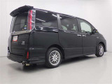 【トヨタ品質】トヨタ車のプロであるトヨタ販売店スタッフが点検・整備しているクルマ