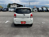 清潔な店内でスタッフ一同お出迎えいたします。