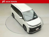 両側パワースライドドア付きだから、狭い駐車スペースなどでの乗り降りラクラク♪小さなお子さまのいるご家庭には嬉しい装備です。